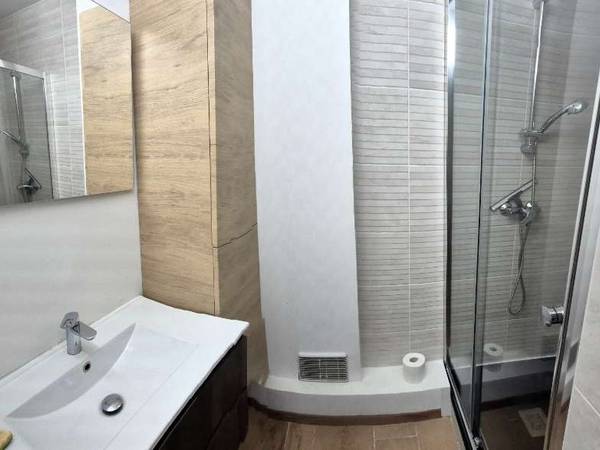 Colocation / Appartement 4 pièces de 67 m², Angers, Rue Larévellière / Photo 6