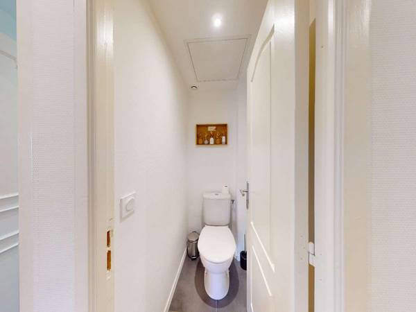 Colocation / Appartement 6 pièces de 102 m², Pau, Avenue Rhin Et Danube / Photo 23
