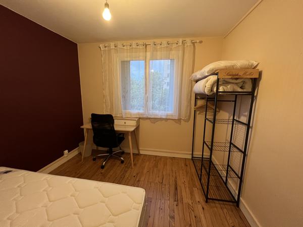 Colocation / Appartement 3 pièces de 75 m², Toulouse, Avenue Léon Blum / Photo 2