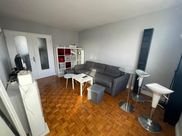 Colocation / Appartement 3 pièces de 58 m², Maisons-Alfort, Quai Fernand Saguet / Photo 2