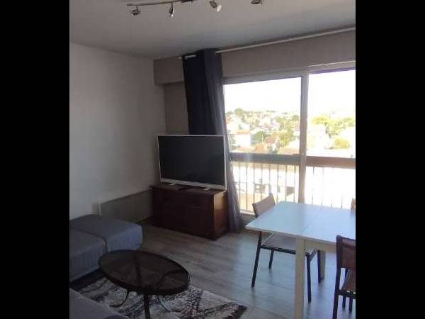 Colocation / Appartement 3 pièces de 64 m², Angoulême, Rue Pierre Adolphe Chadouteau / Photo 4