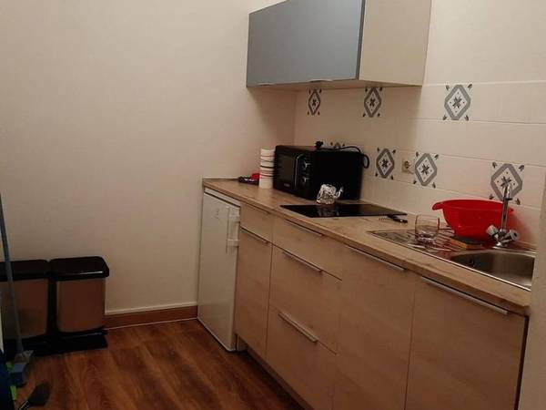 Location / Appartement 1 pièce, Caen / Photo 2