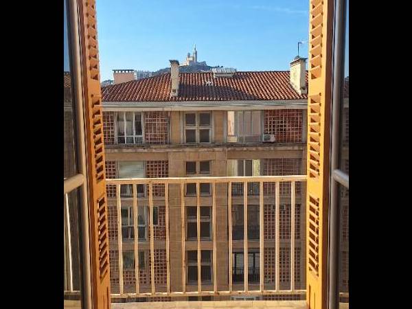 Colocation / Appartement 3 pièces de 67 m², Marseille, Place Jules Verne / Photo 5