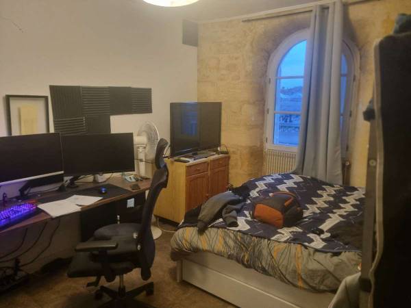Colocation / Appartement 4 pièces de 110 m², Bordeaux, Place des Capucins / Photo 4