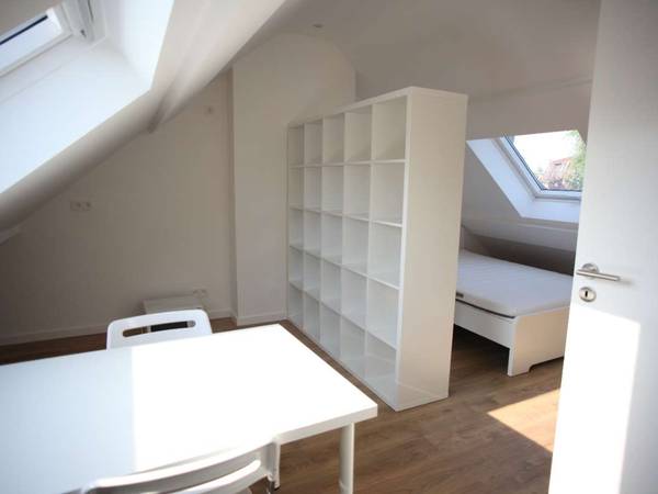 Chambre chez l'habitant / Studio de 20 m², Auderghem, Avenue des Citrinelles / Photo 2