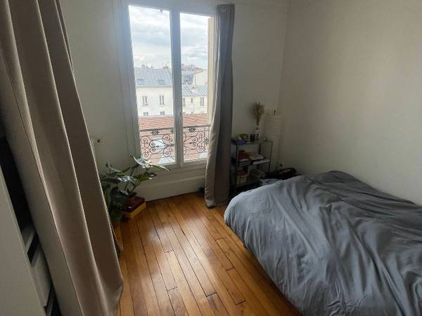 Colocation / Appartement 3 pièces de 65 m², Paris, Rue de Steinkerque / Photo 4