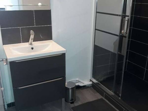 Flatsharing / 4-bedroom flat · 80 m², Compiègne, Square Charles Gounod / Photo 4