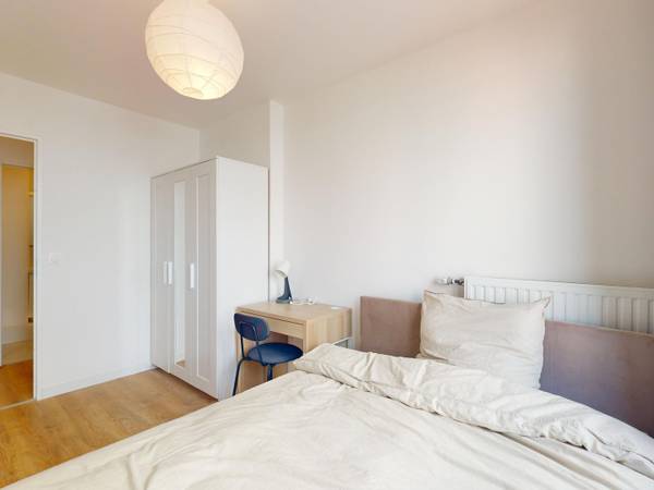 Colocation / Appartement 5 pièces de 79 m², Saint-Denis, Chemin Abel Tissot / Photo 2