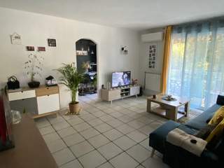 Chambre chez l'habitant / Appartement 3 pièces de 70 m², Marseille, Boulevard Bouge