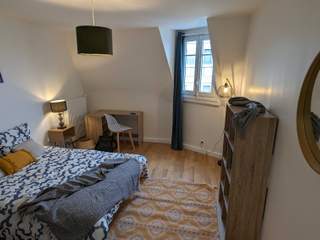 Colocation / Appartement 4 pièces de 83 m², Clichy, Boulevard Victor Hugo