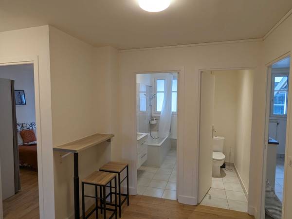 Colocation / Appartement 4 pièces de 83 m², Clichy, Boulevard Victor Hugo / Photo 2