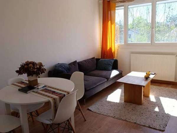 Flatsharing / 3-bedroom flat · 52 m², Lyon, Rue du Docteur Albéric Pont / Photo 2