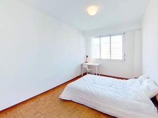 Colocation / Appartement 3 pièces de 72 m², Marseille, Rue Sainte-Cécile