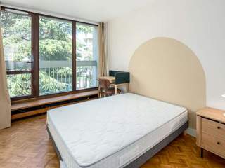 Colocation / 6 rooms apartment · 108 m², Paris, Rue Auguste Lançon