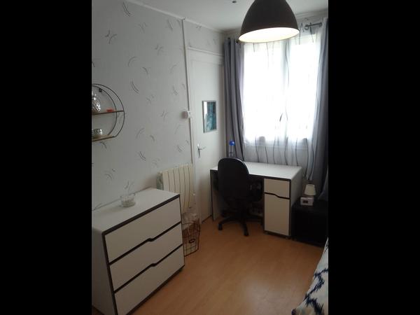 Chambre chez l'habitant / Appartement 1 pièce de 12 m², Rezé, Rue Henri Barbusse / Photo 2
