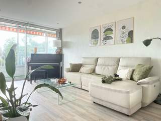Room share, 5 rooms apartment, Marseille