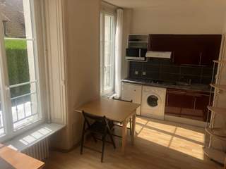 Location / Studio, Beauvais