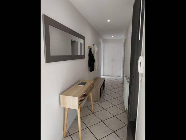 Colocation / Appartement 6 pièces de 103 m², Clermont-Ferrand, Rue de la Gravière / Photo 2