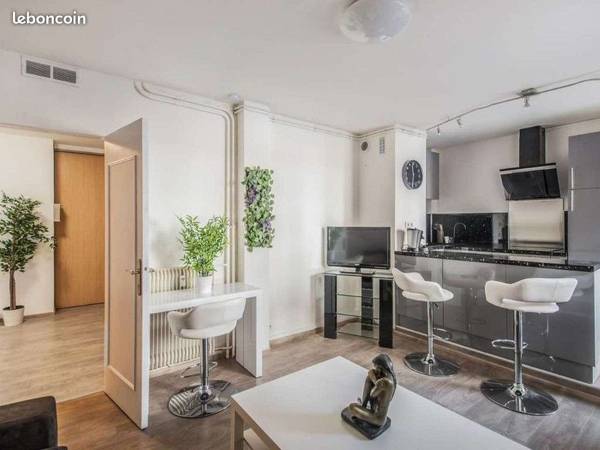 Location / Appartement 4 pièces de 75 m², Avignon, Rue Thiers / Photo 3