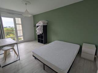 Colocation / Appartement 5 pièces de 83 m², Rennes, Square de Setúbal