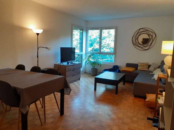 Colocation / Appartement 5 pièces de 80 m², Champs-sur-Marne, Allée de la Clairière / Photo 2