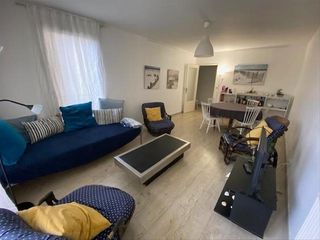 Colocation / Appartement 5 pièces de 100 m², Compiègne, Rue du Docteur Calmette