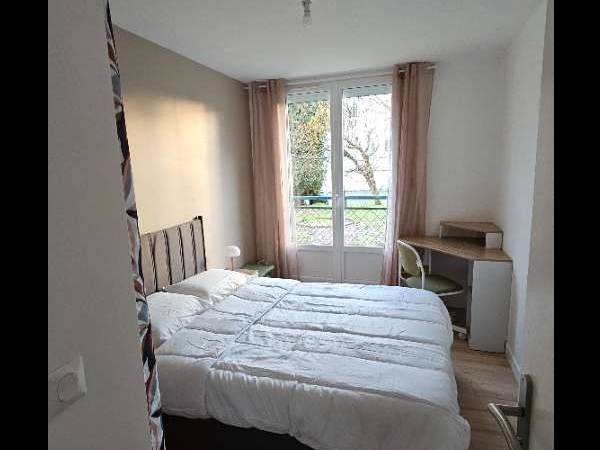 Colocation / Appartement 4 pièces de 67 m², Nantes, Rue Félix Lemoine / Photo 2