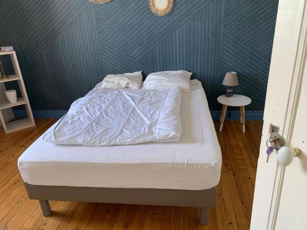 Flatsharing / 3-bedroom flat · 67 m², Bron, Rue Guynemer / Photo 4