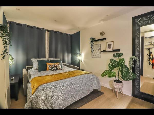 Location / Appartement 1 pièce de 20 m², Nîmes, Rue Henri-Iv / Photo 2