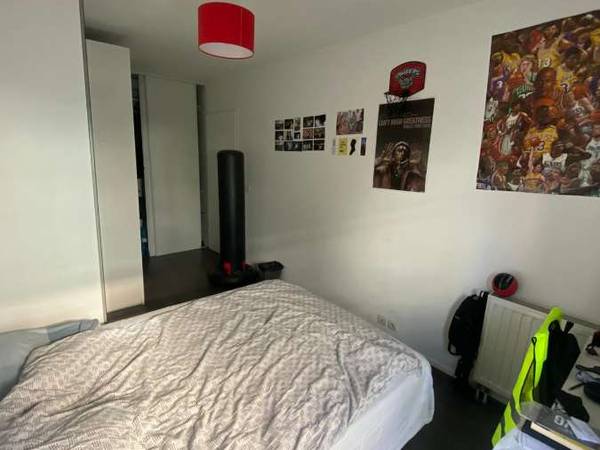 Flatsharing / 5-bedroom flat · 90 m², Saint-Denis, Rue Flora Tristan / Photo 2