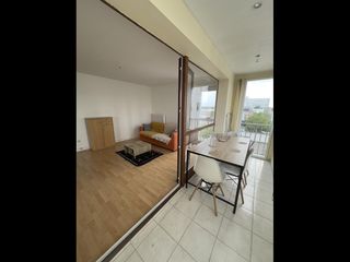 Colocation / Appartement 4 pièces de 87 m², Orléans, Place du Val
