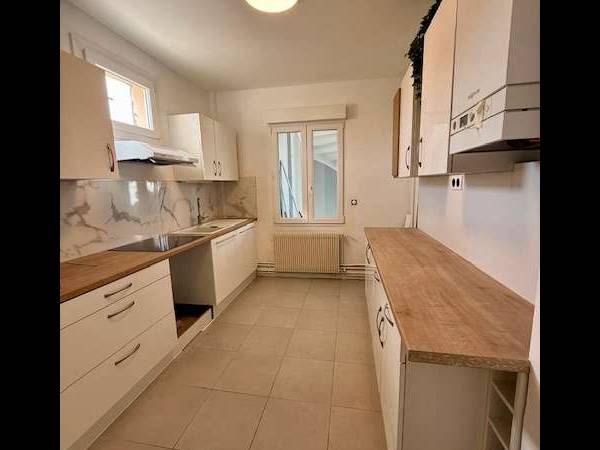 Colocation / Appartement 4 pièces de 78 m², Schiltigheim, Route du Général de Gaulle / Photo 8