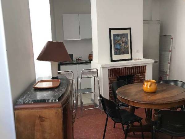Colocation / Appartement 6 pièces de 104 m², Marseille, Rue Lafayette / Photo 2