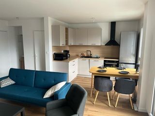 Colocation / 5 rooms apartment · 84 m², Nantes, Boulevard Alexandre Millerand