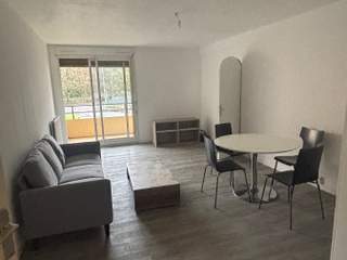 Casa partilhada / 3 rooms apartment · 80 m², Toulouse, Rue Emile Pelletier