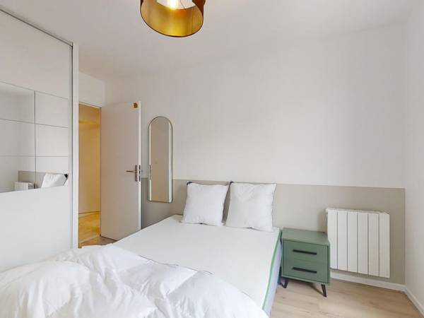 Colocation / Appartement 6 pièces de 104 m², Villeurbanne, 56 Boulevard Eugène Réguillon, / Photo 9