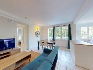 Casa condivisa / 4 rooms apartment · 67 m², Lyon, Avenue Barthélémy Buyer
