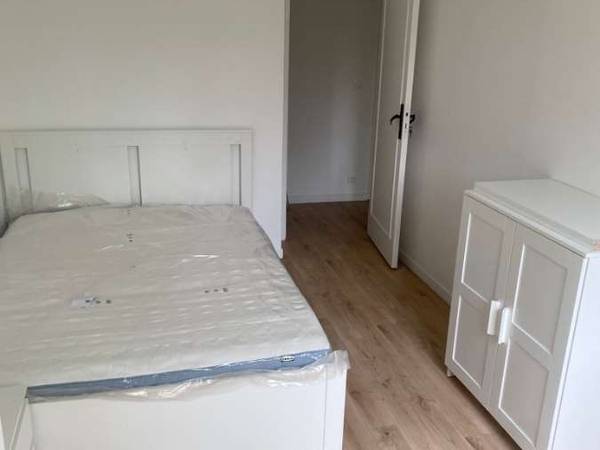 Colocation / Appartement 4 pièces de 73 m², Évry-Courcouronnes, Square Jean Allemane / Photo 2