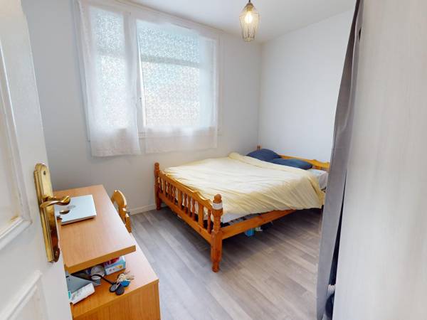 Colocation / Appartement 5 pièces de 82 m², Lyon, Rue Philippe Fabia / Photo 2