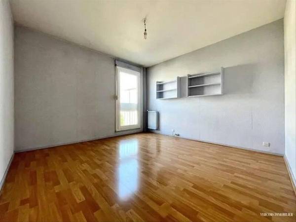 Colocation / Appartement 6 pièces de 120 m², Grenoble, Avenue de Constantine / Photo 12