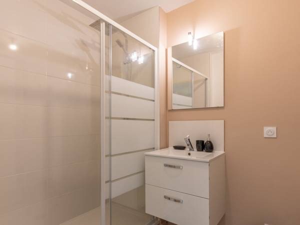 Colocation / Appartement 4 pièces de 60 m², Bordeaux, Rue Léon Jouhaux / Photo 2