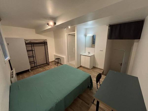 Colocation / Maison 9 pièces de 250 m², Agen, Rue Lassaigne / Photo 12