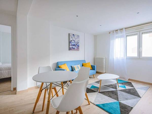 Colocation / Appartement 4 pièces de 64 m², Reims, Rue du Champ de Mars / Photo 7