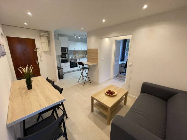 Colocation / Appartement 6 pièces de 95 m², Saint-Ouen-l'Aumône, Rue d'Oraison / Photo 2