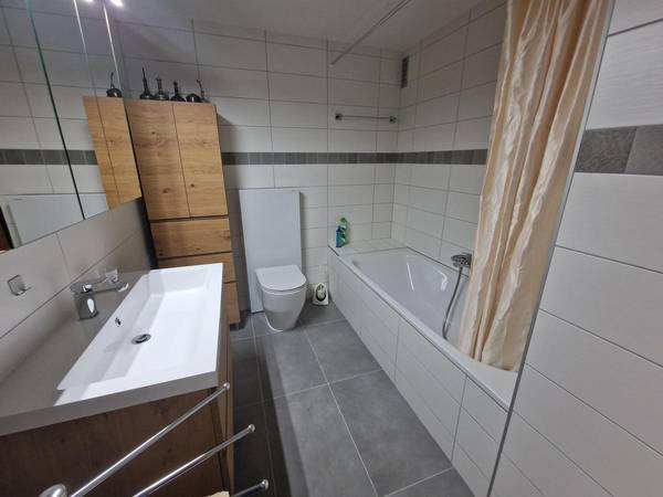 Colocation / Appartement 1 pièce de 20 m², Vufflens-la-Ville, Grand-Rue / Photo 2