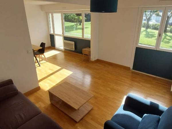 Colocation / Appartement 7 pièces de 125 m², Angers, Rue des Banchais / Photo 2