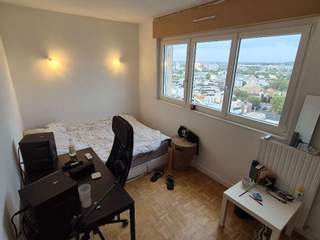 Room in a live-in landlord's home / 3 rooms apartment · 60 m², Cachan, Rue de la Citadelle