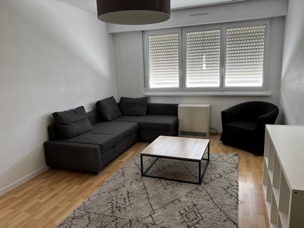 Colocation / Appartement 4 pièces de 90 m², Schiltigheim, Rue d'Adelshoffen / Photo 2