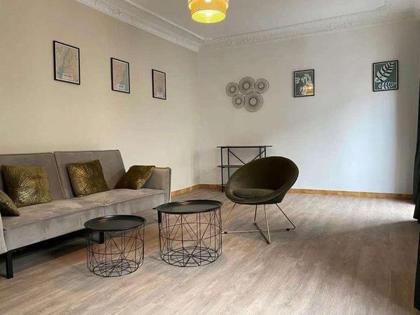 Colocation / Appartement 5 pièces de 85 m², Saint-Étienne, Rue Edouard Vaillant / Photo 2