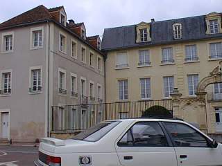 Location / 1 room apartment, Nevers